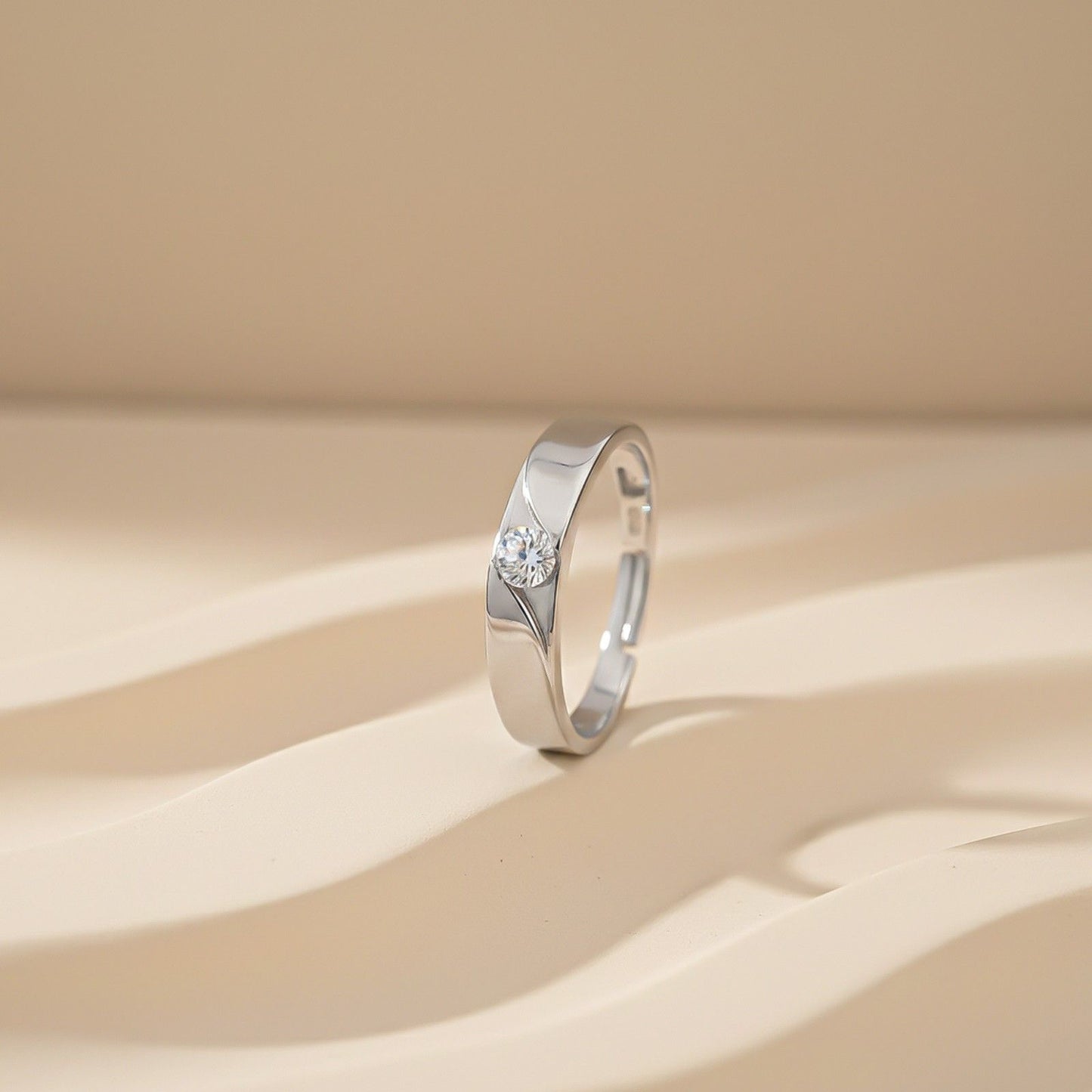 Silver Criss Cross Band For Men's