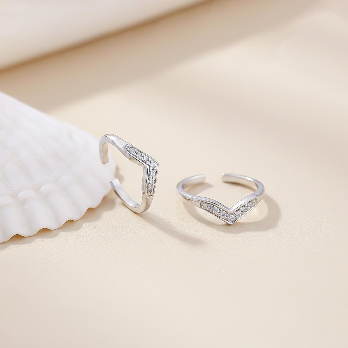 Silver Cubic Zirconia Boomerang Love Toe Rings