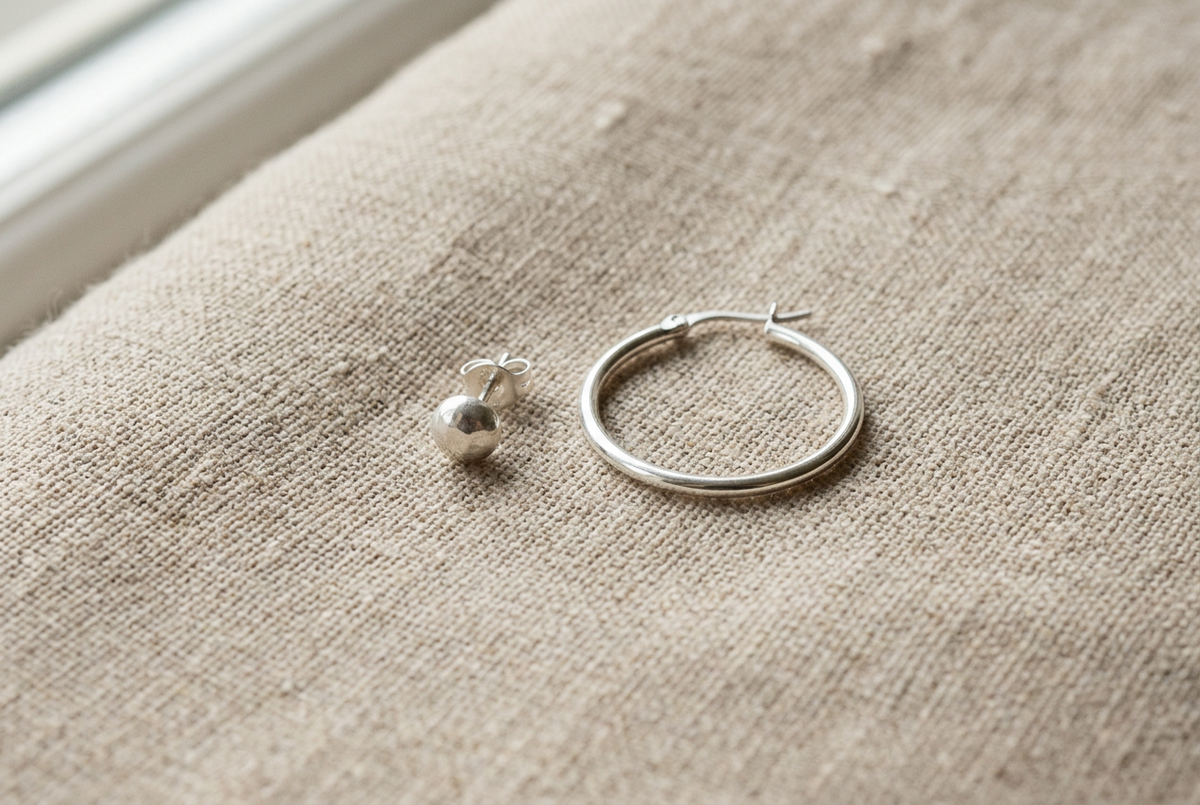 Mismatched Earrings: How to Wear the Trend With Silver Pairs