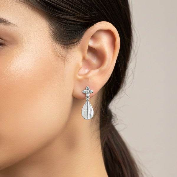 Silver Leafy Hazel Earrings