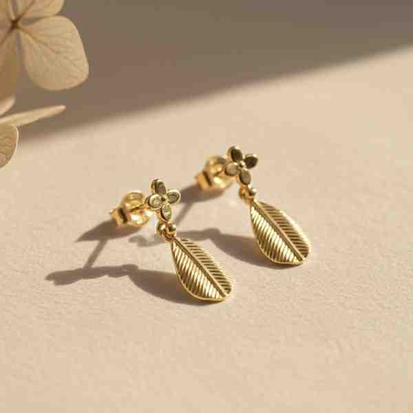 Golden Leafy Hazel Earrings