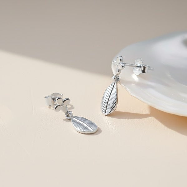 Silver Leafy Hazel Earrings