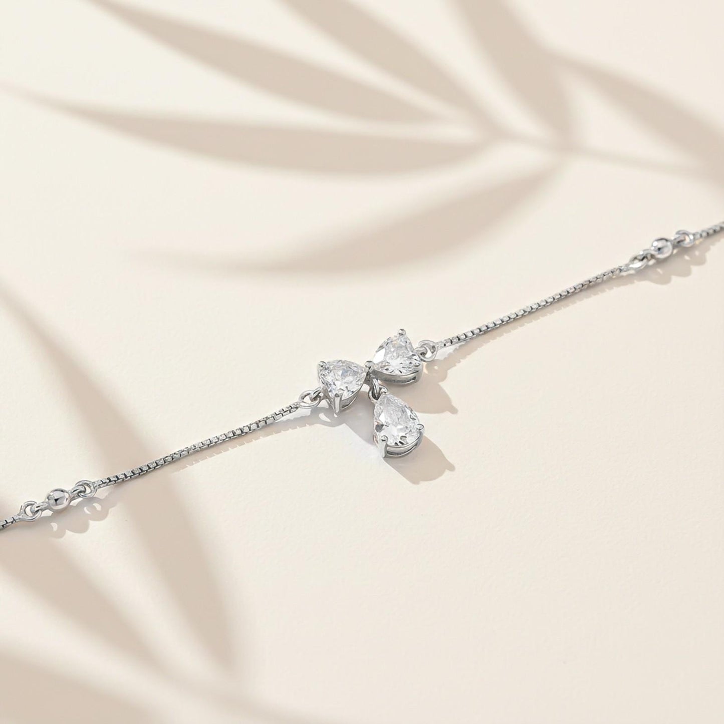 Silver Heart Teardrop Bow Anklet