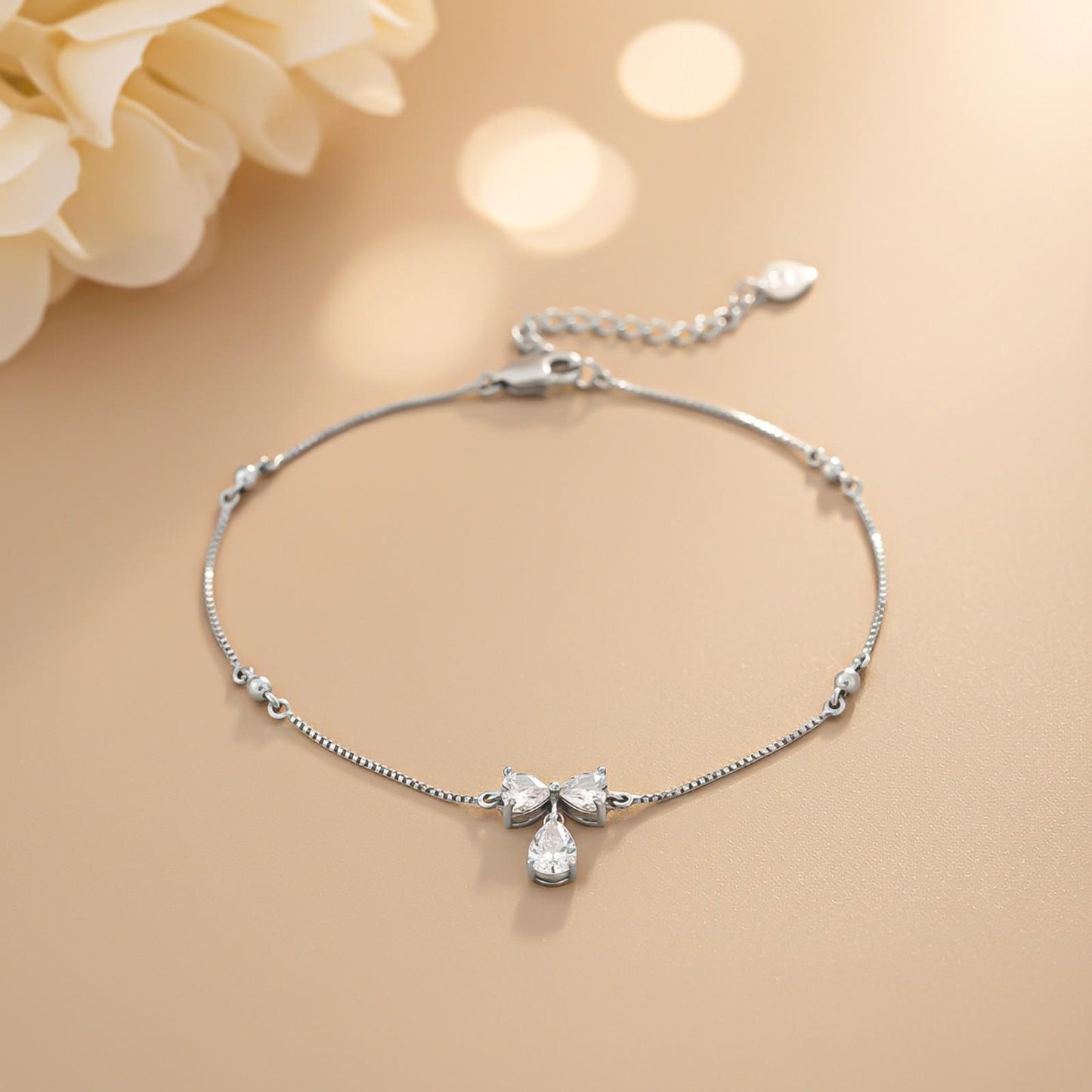 Silver Heart Teardrop Bow Anklet