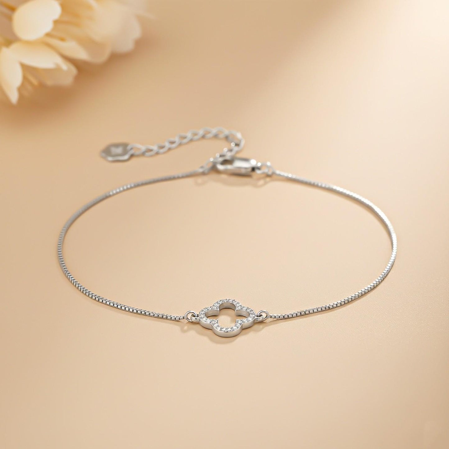 Silver Grace Clover Anklet