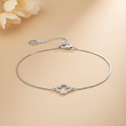 Silver Grace Clover Anklet