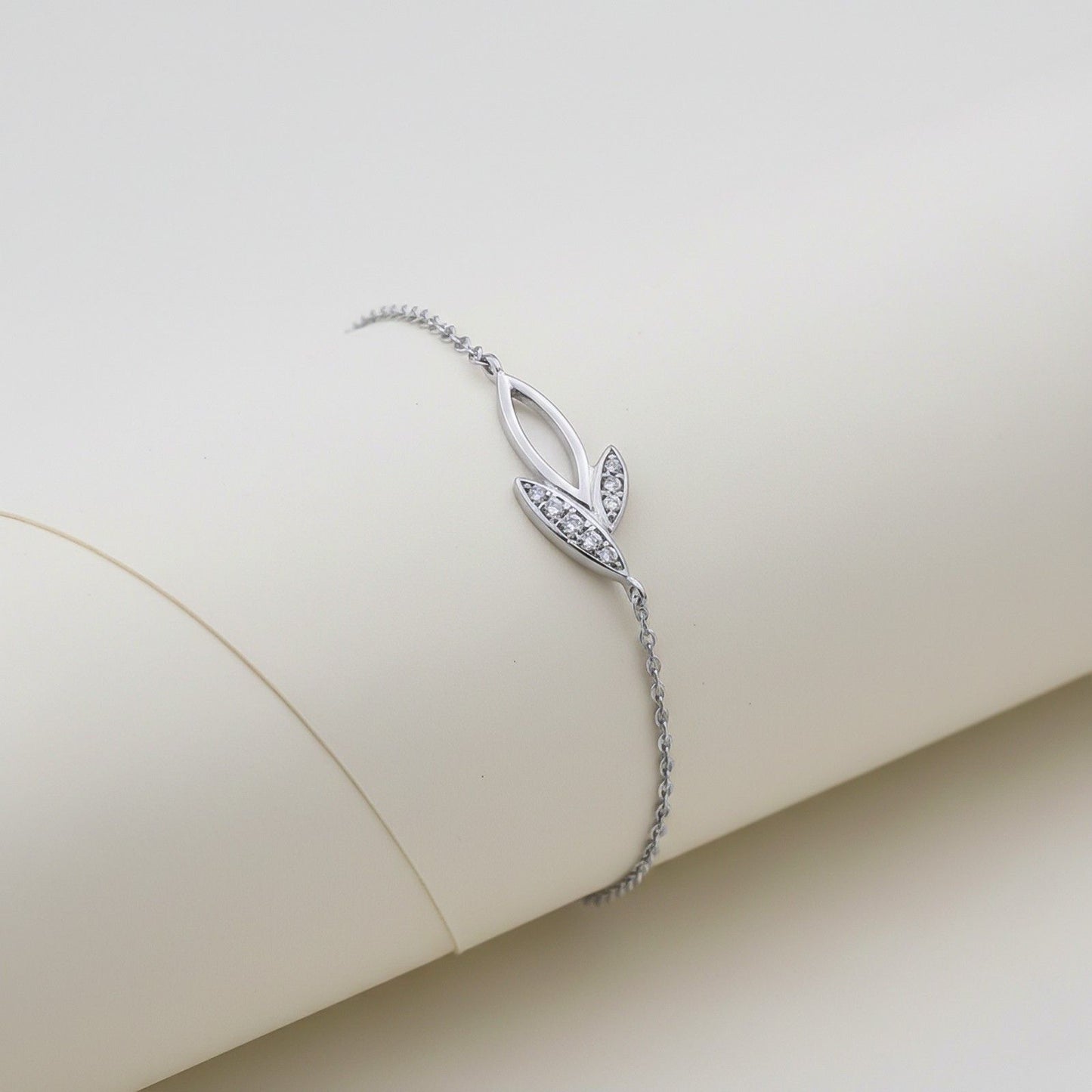 Silver Leaves Layered Anklet