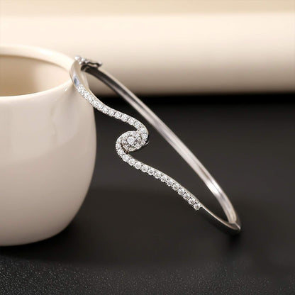 Silver Cozy in Love Bangle