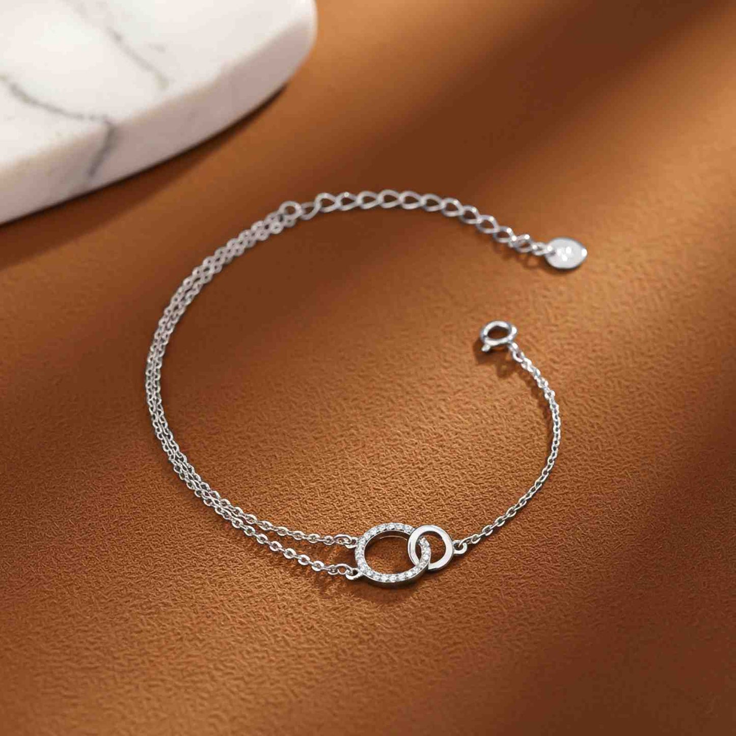 Silver Interlocking Circle Bracelet