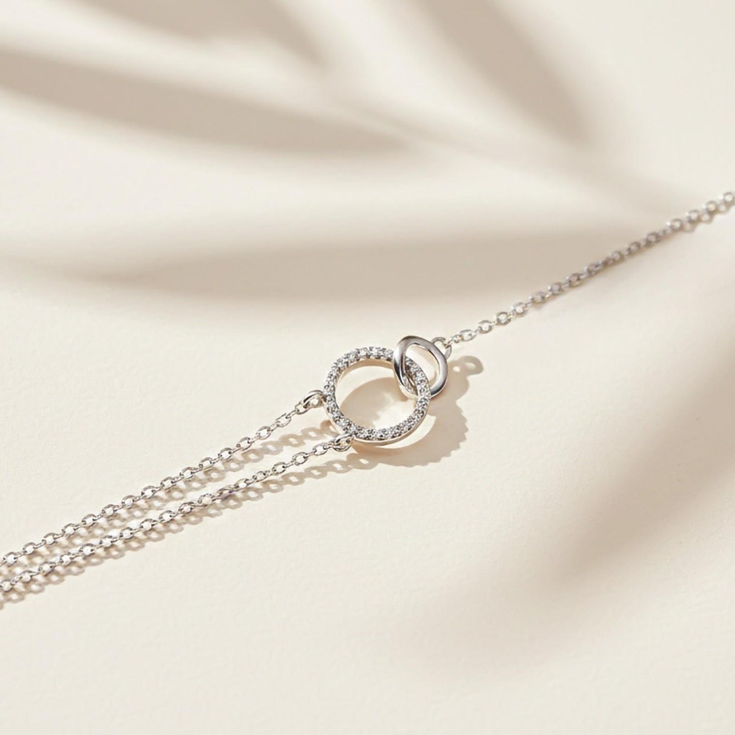 Silver Interlocking Circle Bracelet