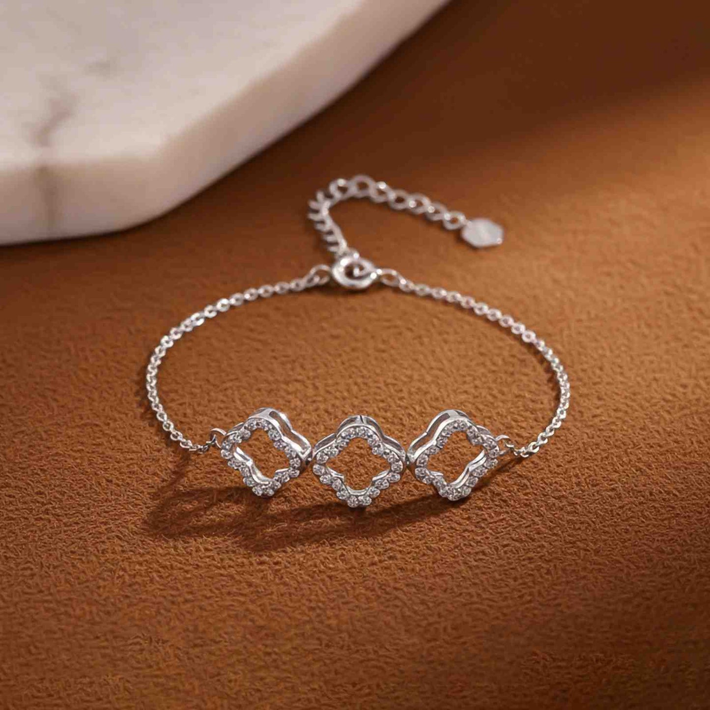 Silver Row Clover Chain Bracelet