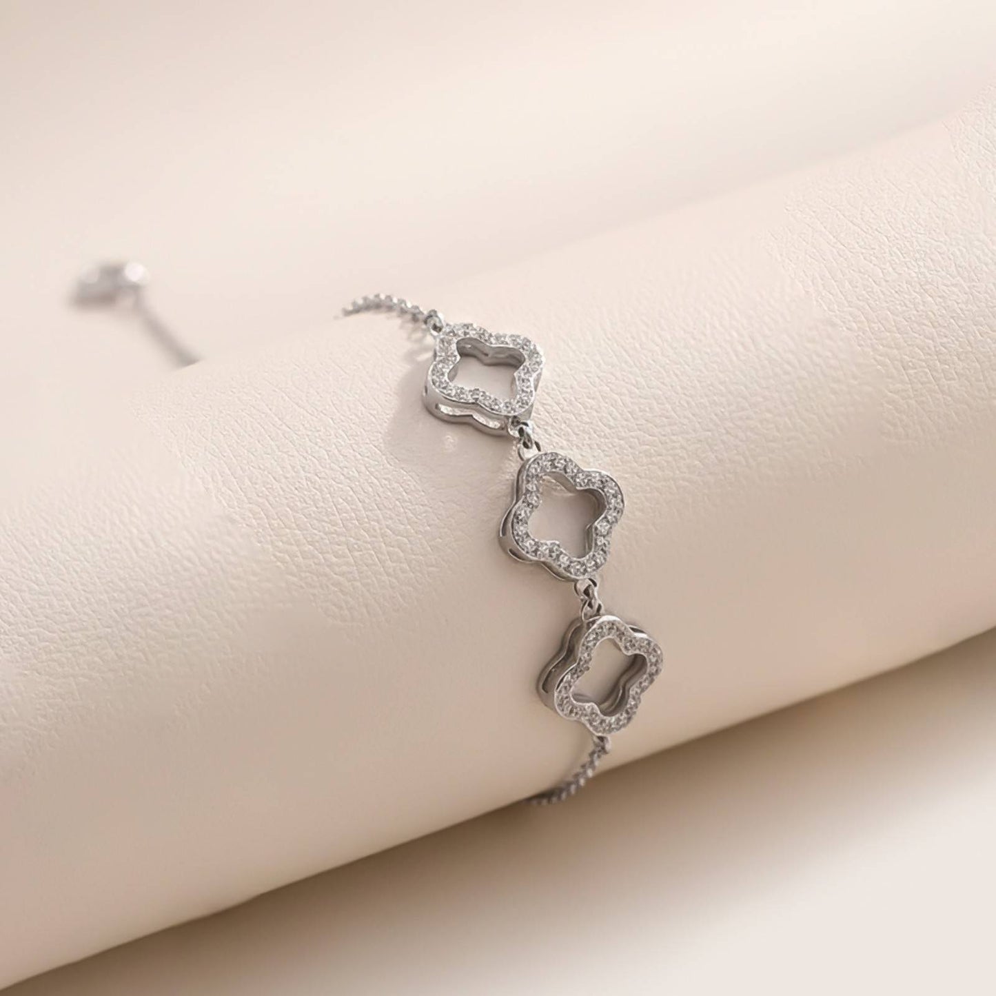 Silver Row Clover Chain Bracelet