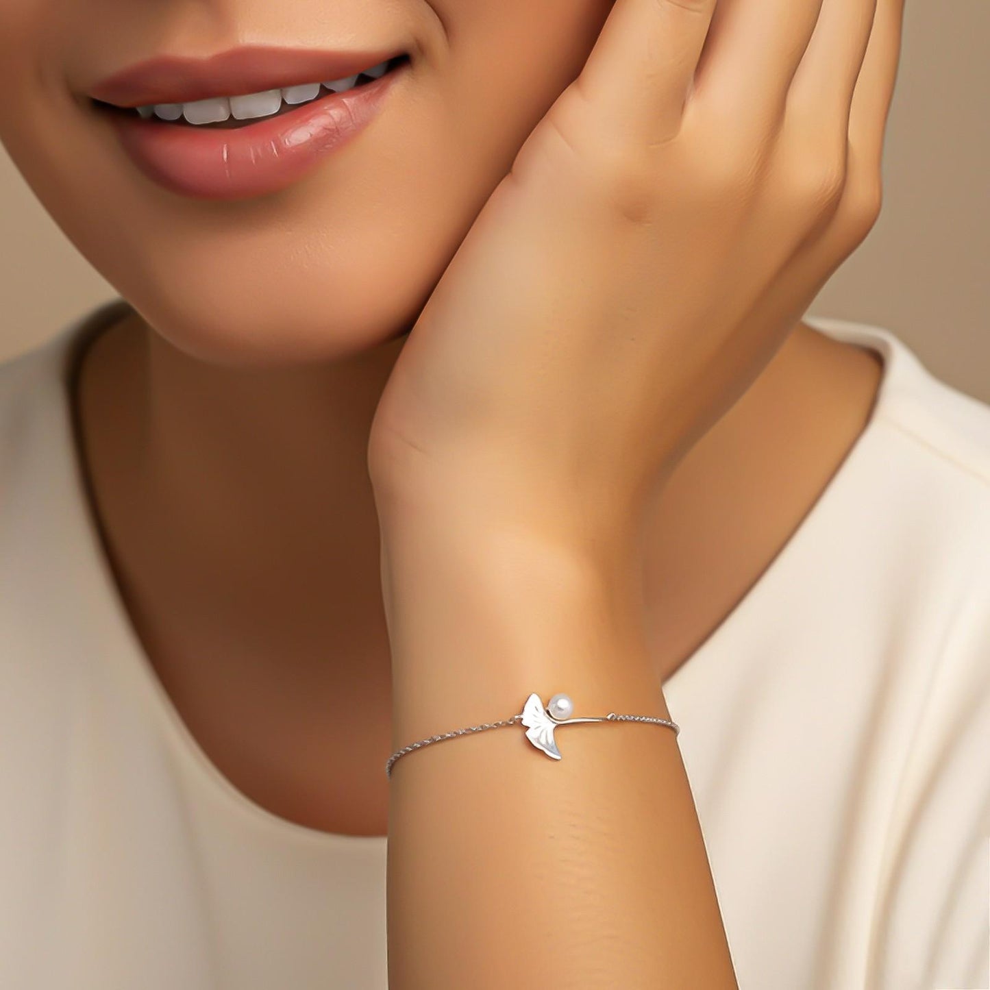 Silver Ginkgo Leaf Pearl Bracelet