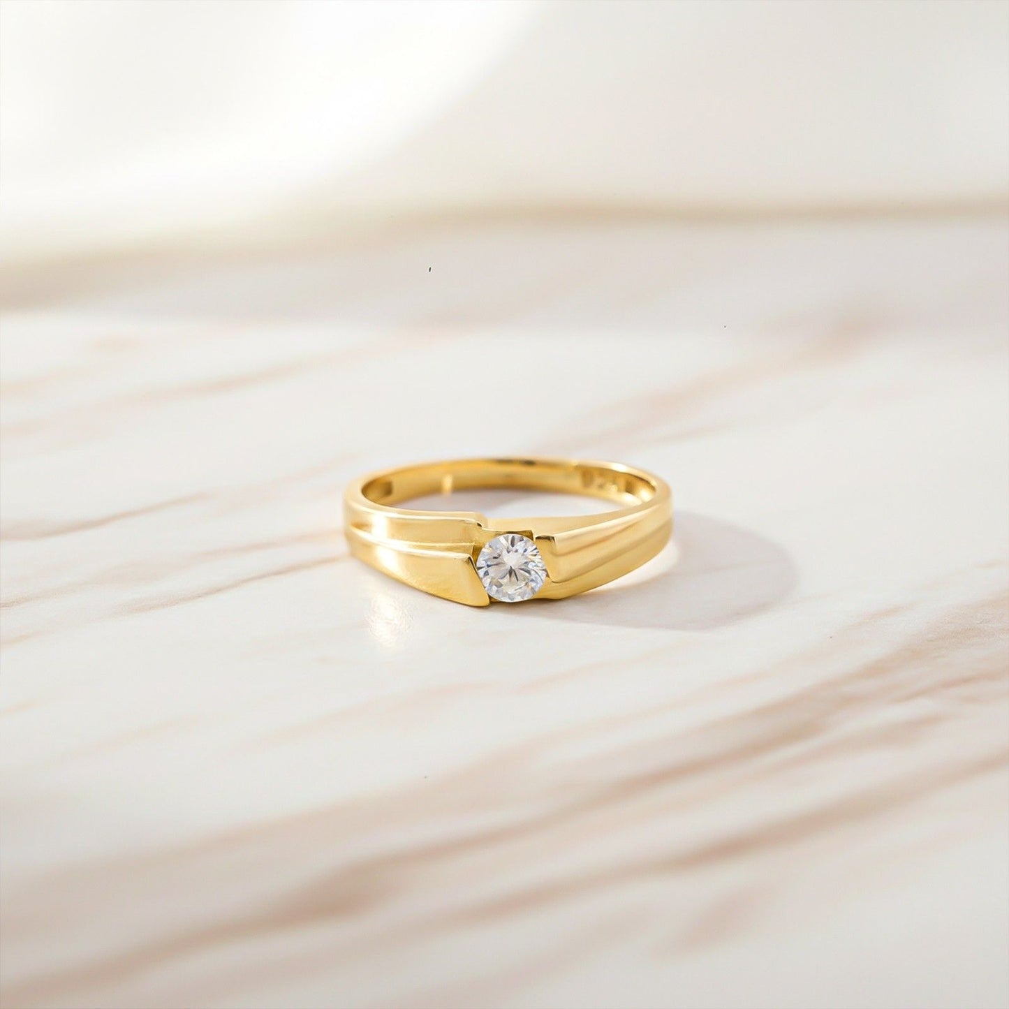 Golden Classic Solitaire Men's Ring