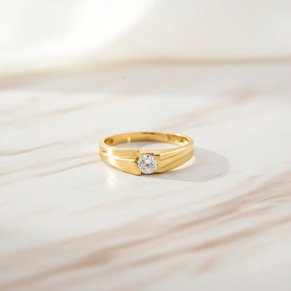 Golden Classic Solitaire Men's Ring