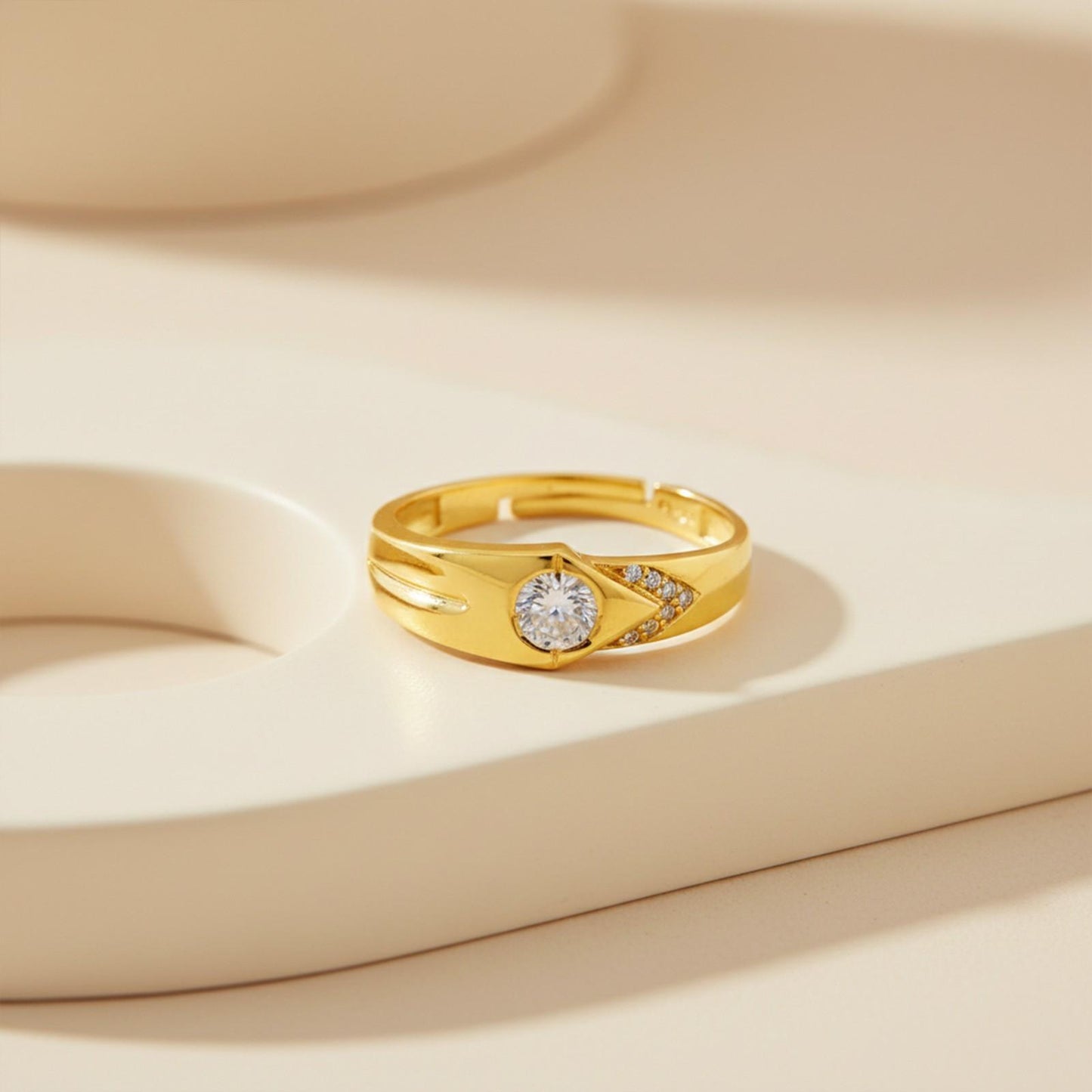 Love Unfold Men's Gold Band