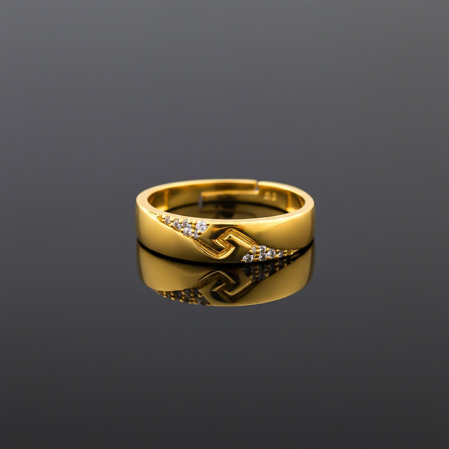 Golden Vintage Men's Band Ring