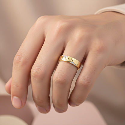 Golden Vintage Men's Band Ring