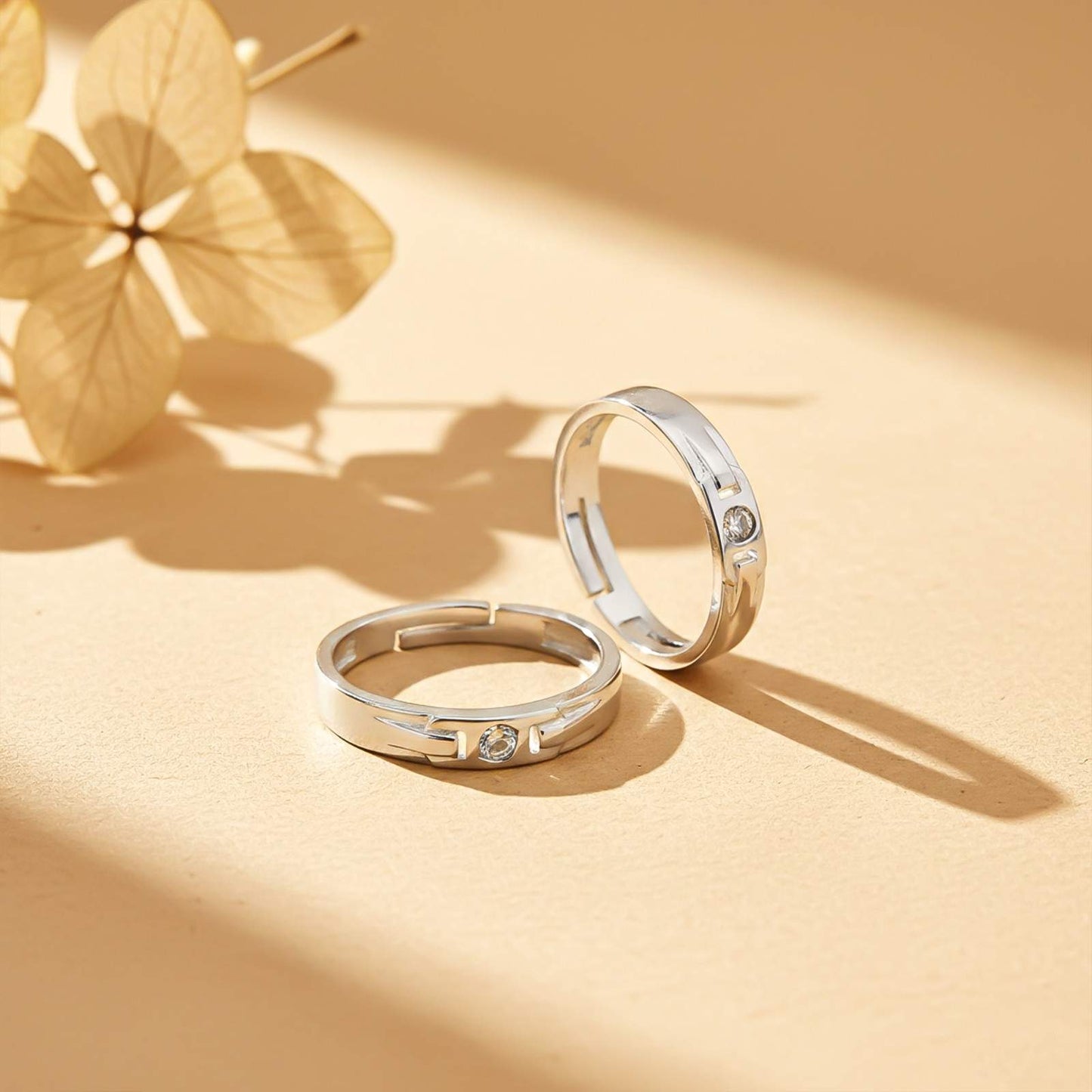 Silver Minimal Solitaire Couple Bands