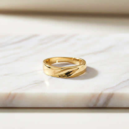 Golden Sparkling Love Band Ring For Men's