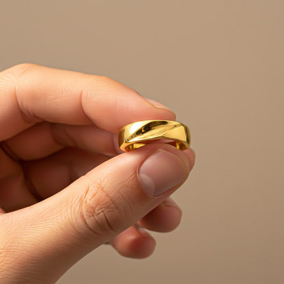 Golden Sparkling Love Band Ring For Men's
