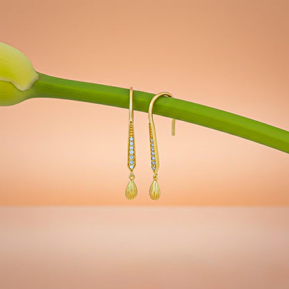 Golden Classic Hook Style Drop Dangle Earrings