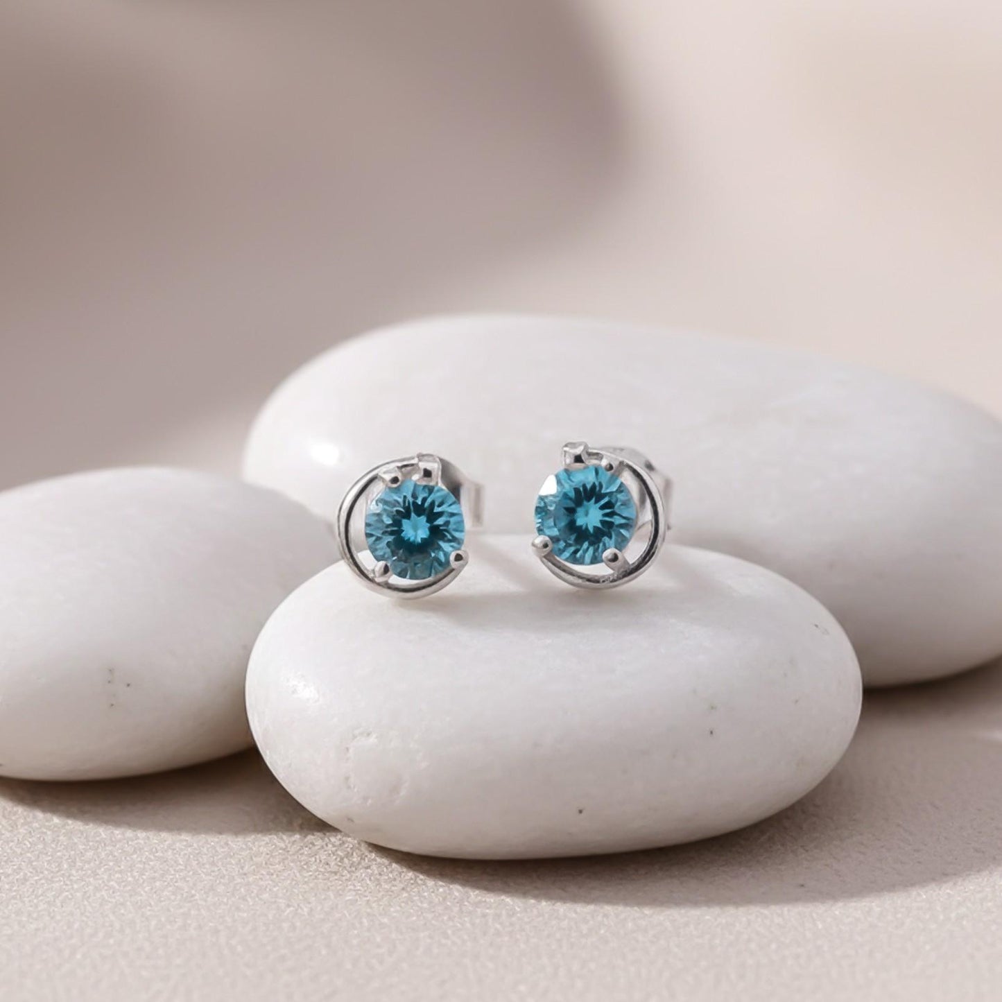 Silver Round Blue Topaz Stud Earring