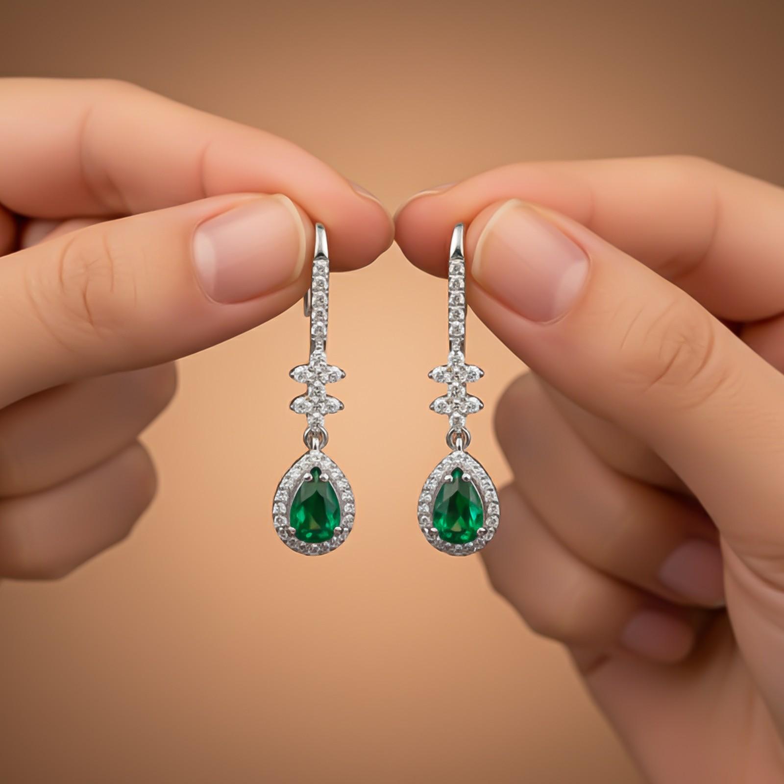 Silver Emerald Teardrop Star Dangle Earrings