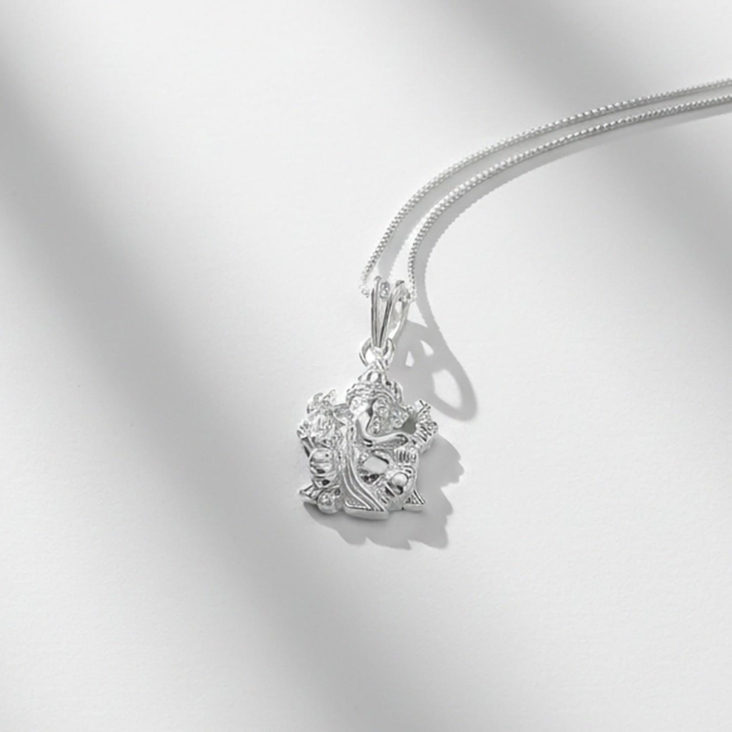 Silver Lord Ganesh Siting Pendant