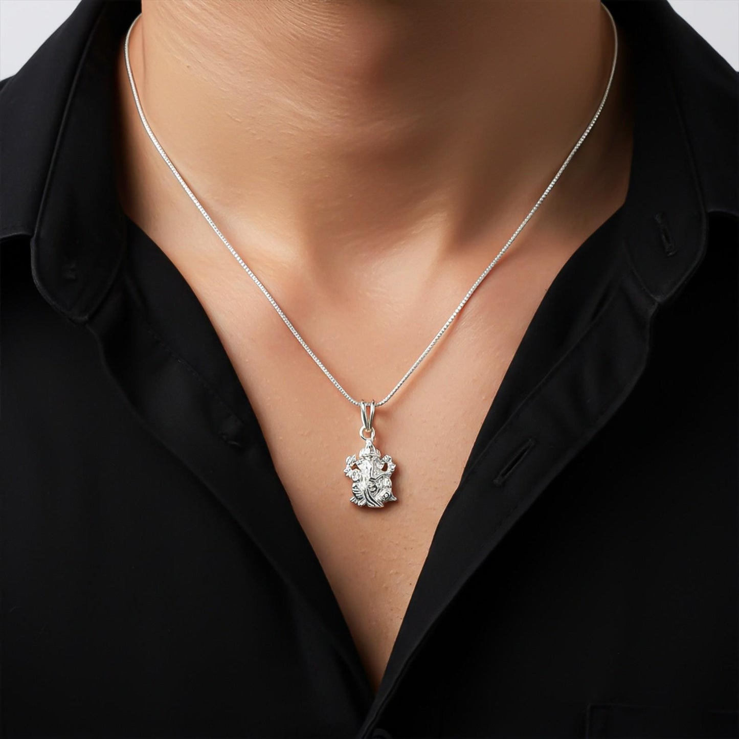 Silver Lord Vinayaka Ganpati Pendant