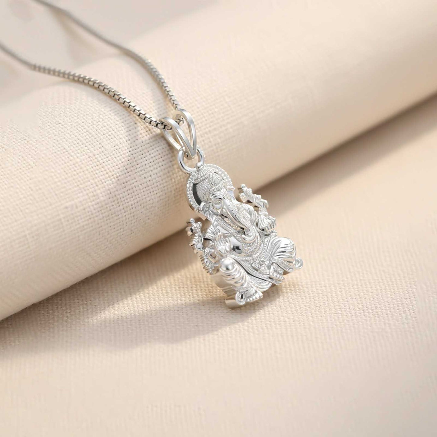 Silver God Ganesha Idol Pendant