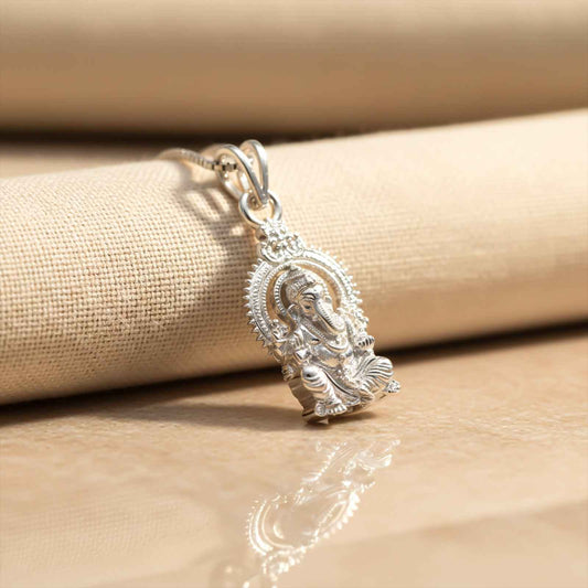 Silver Shree Ganesha Sitting Pendant