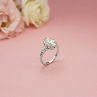 3.1Ct Moissanite Oval Cut Three-Stone Elegance Ring