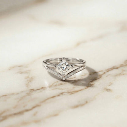 0.44Ct Moissanite Geometric Princess Chevron Ring