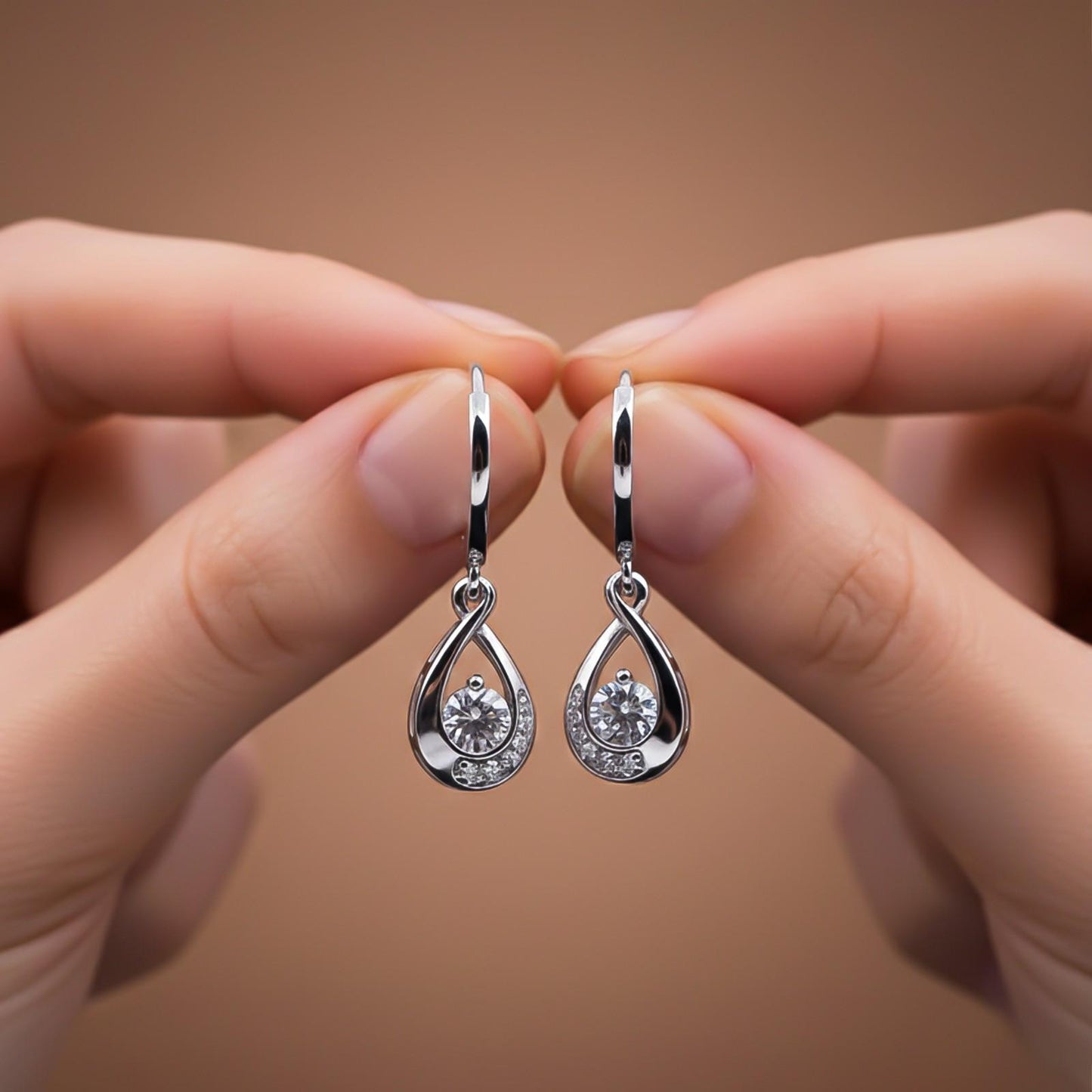 0.25Ct Moissanite Hollow Waterdrop Earrings