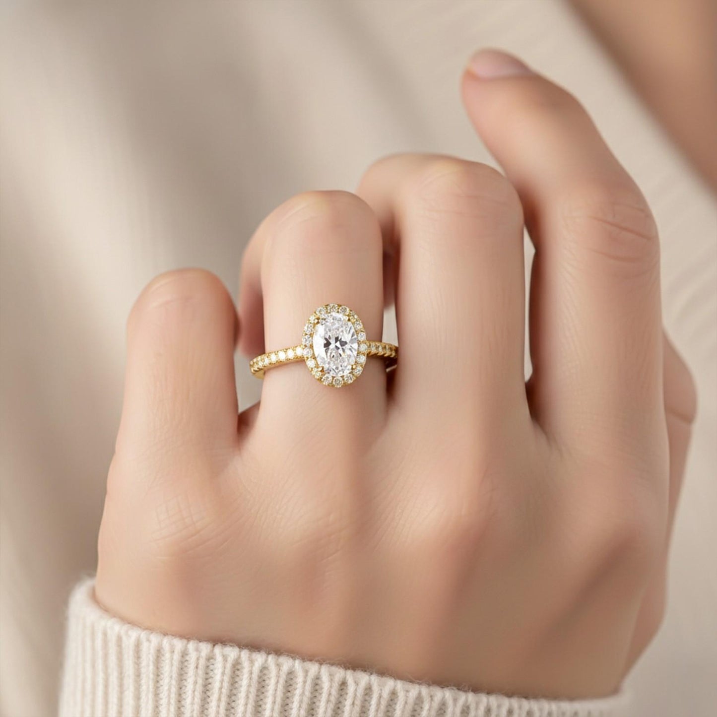 1.25Ct Moissanite Oval Single Halo Ring