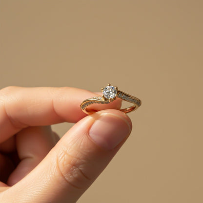 0.75Ctw Moissanite Willow Round Engagement Ring