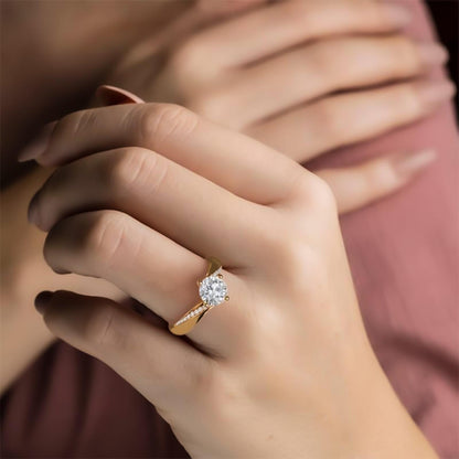 1.10Ctw Moissanite Cedar Round Engagement Ring