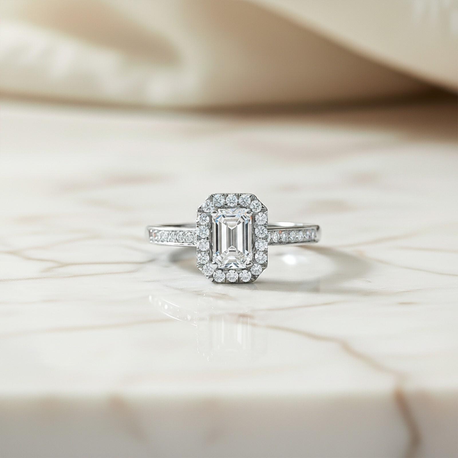 1Ctw Moissanite Elizabeth Emerald Halo Shoulder Ring