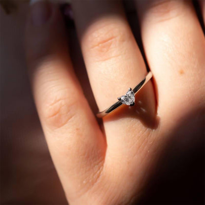 0.50Ctw Moissanite Blush Heart Minimalist Ring