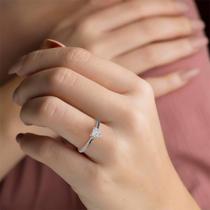 0.50Ctw Moissanite Blush Heart Minimalist Ring
