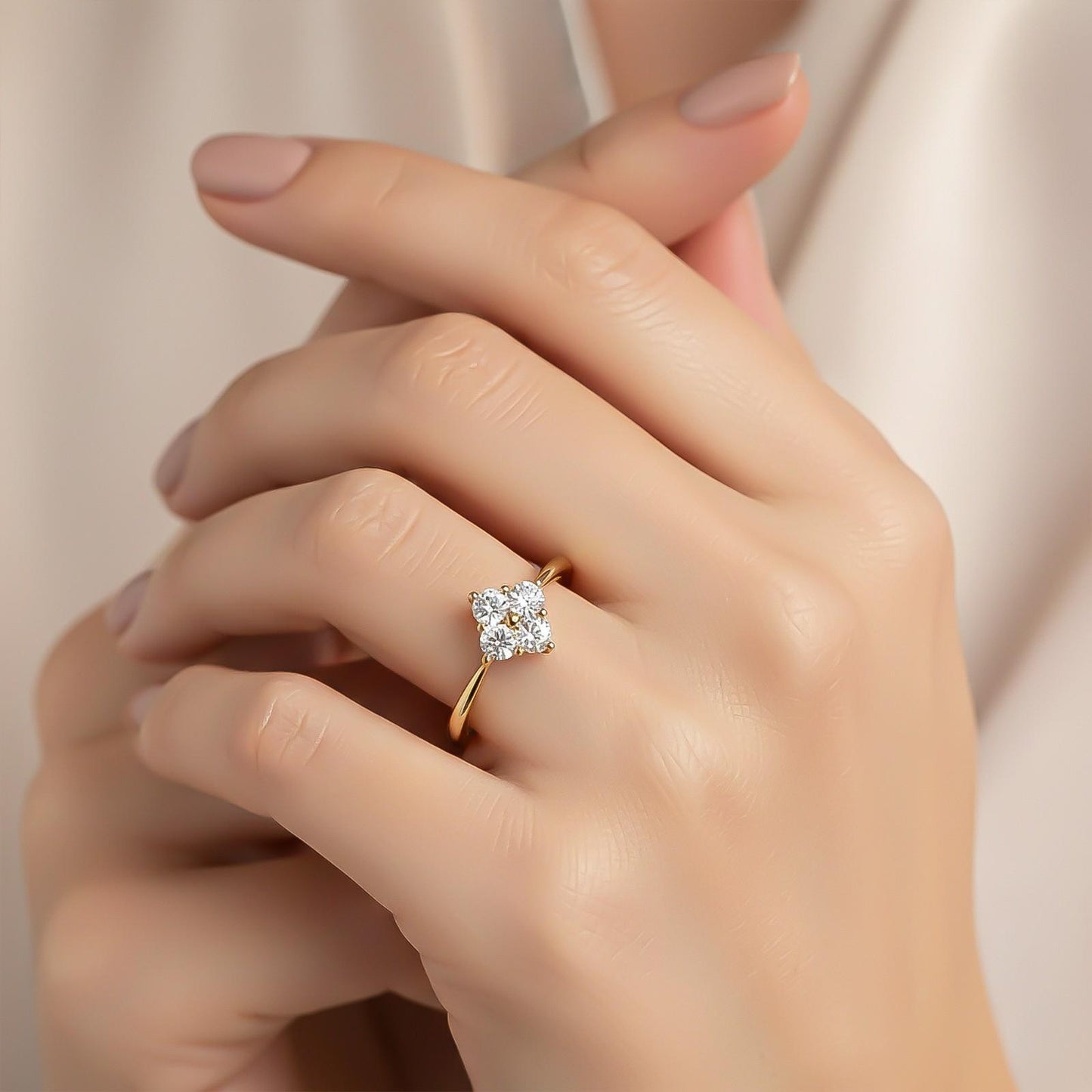 1Ctw Round Moissanite Humber Ring