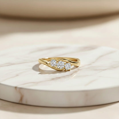 0.75Ctw Rory Crossover Moissanite Ring