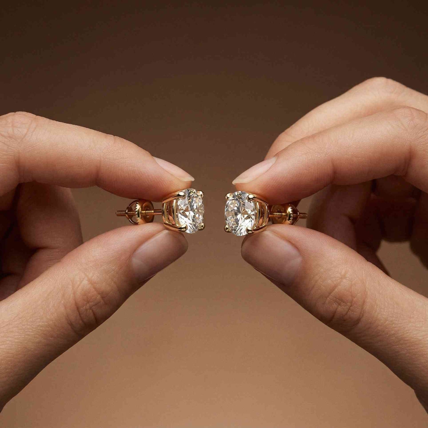 4Ct Moissanite Classic Round Solitaire Stud Earrings