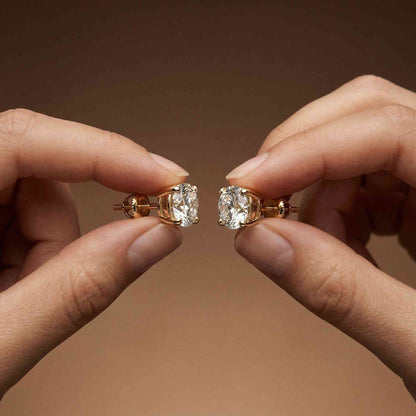 4Ct Moissanite Classic Round Solitaire Stud Earrings