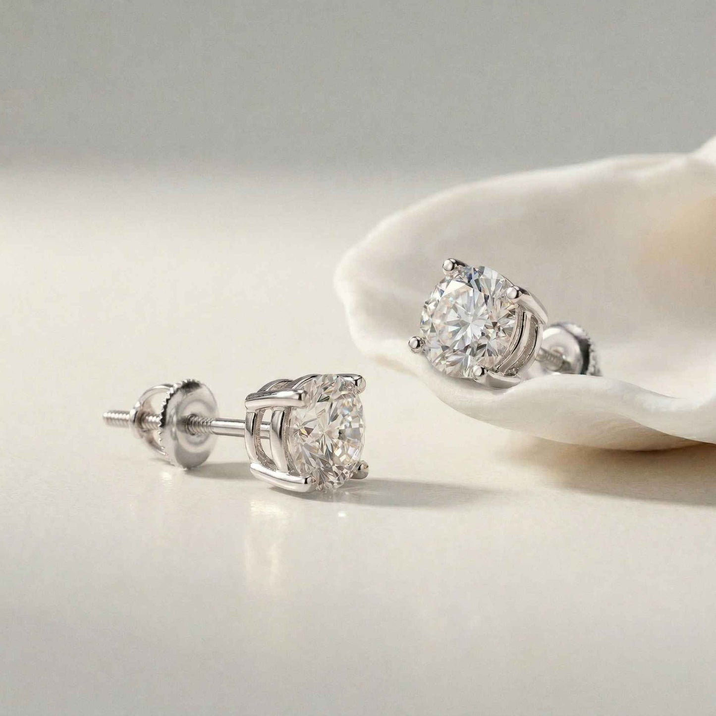 4Ct Moissanite Classic Round Solitaire Stud Earrings