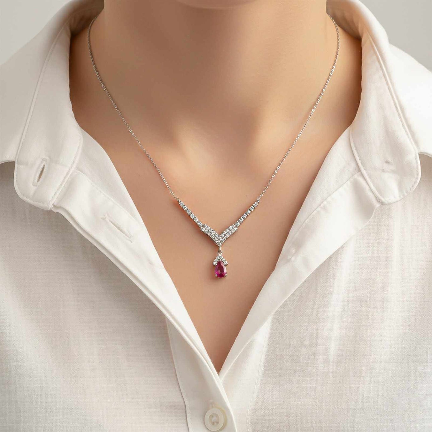 Silver Romantique Curved Drop Necklace