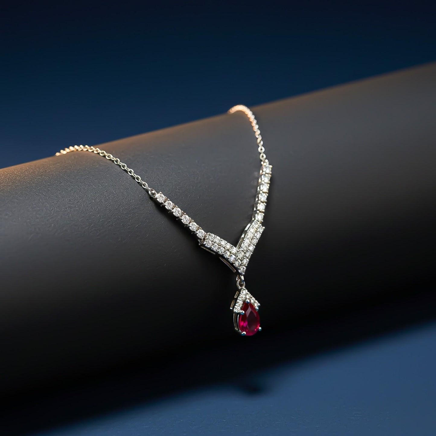 Silver Romantique Curved Drop Necklace