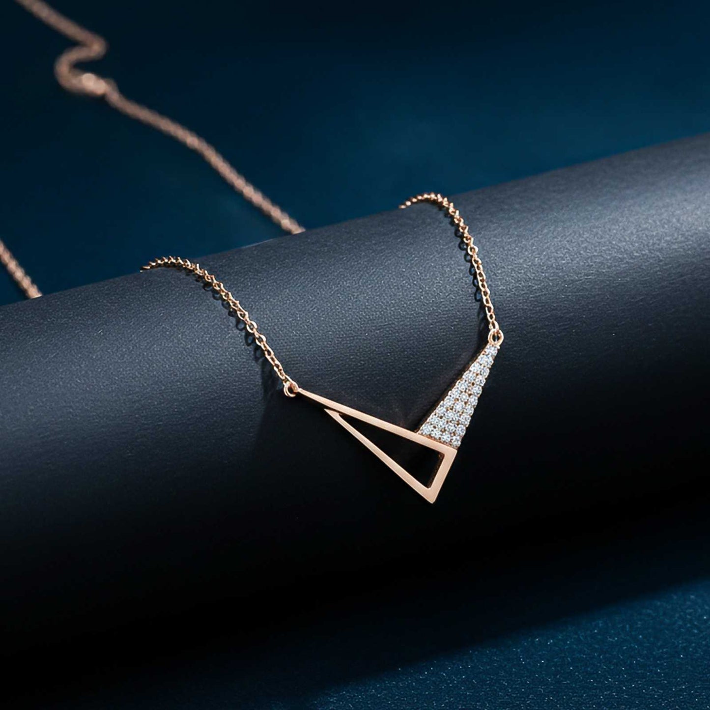 Rose Gold Cupid's Arrow Necklace