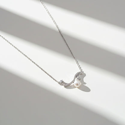 Silver Wave Pearl Necklace